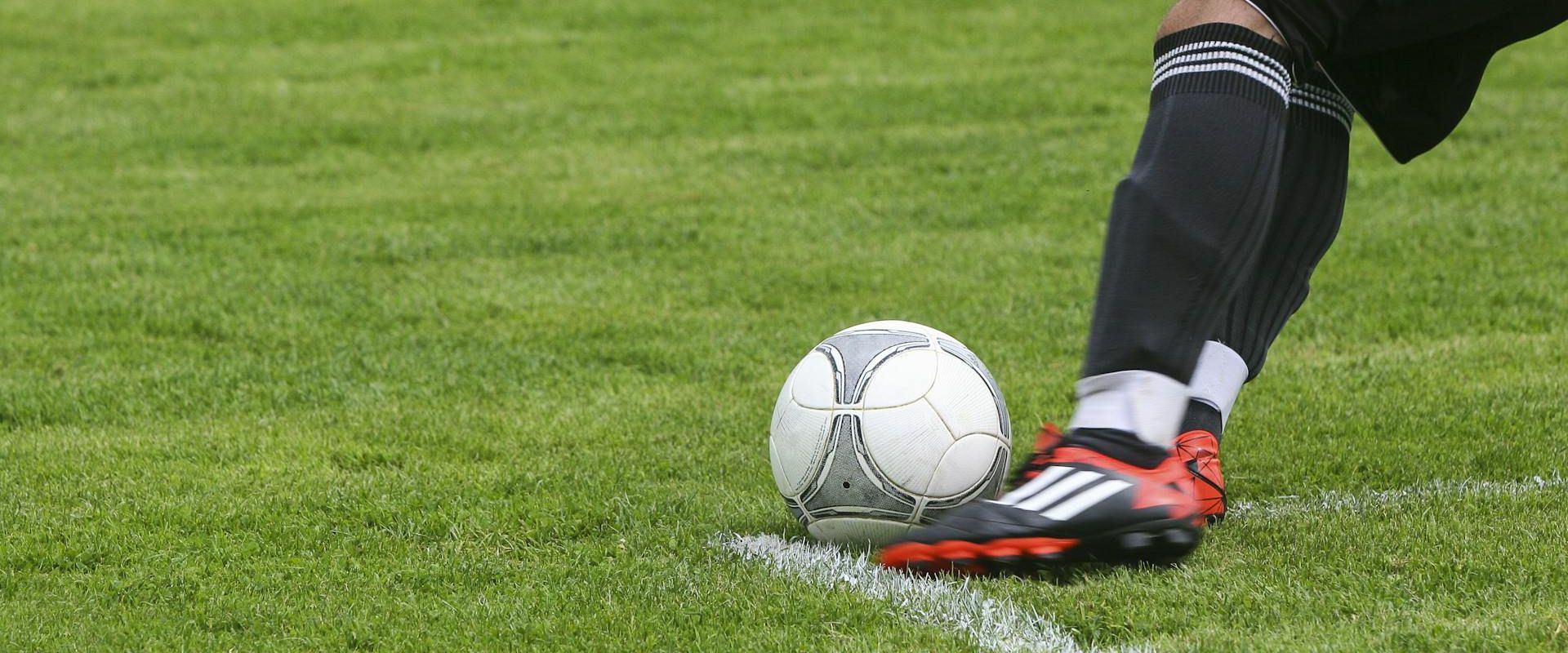 improve soccer leg power